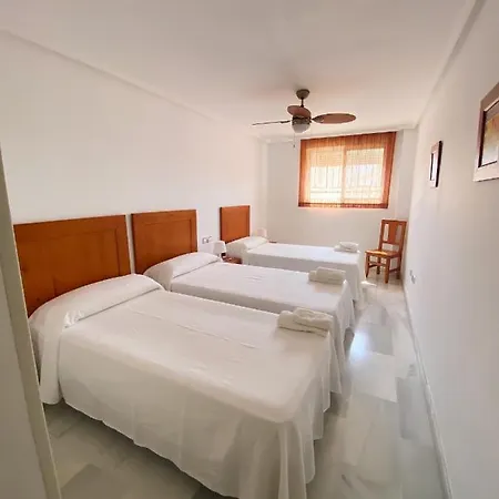 Duplex شقة توريمولينوس